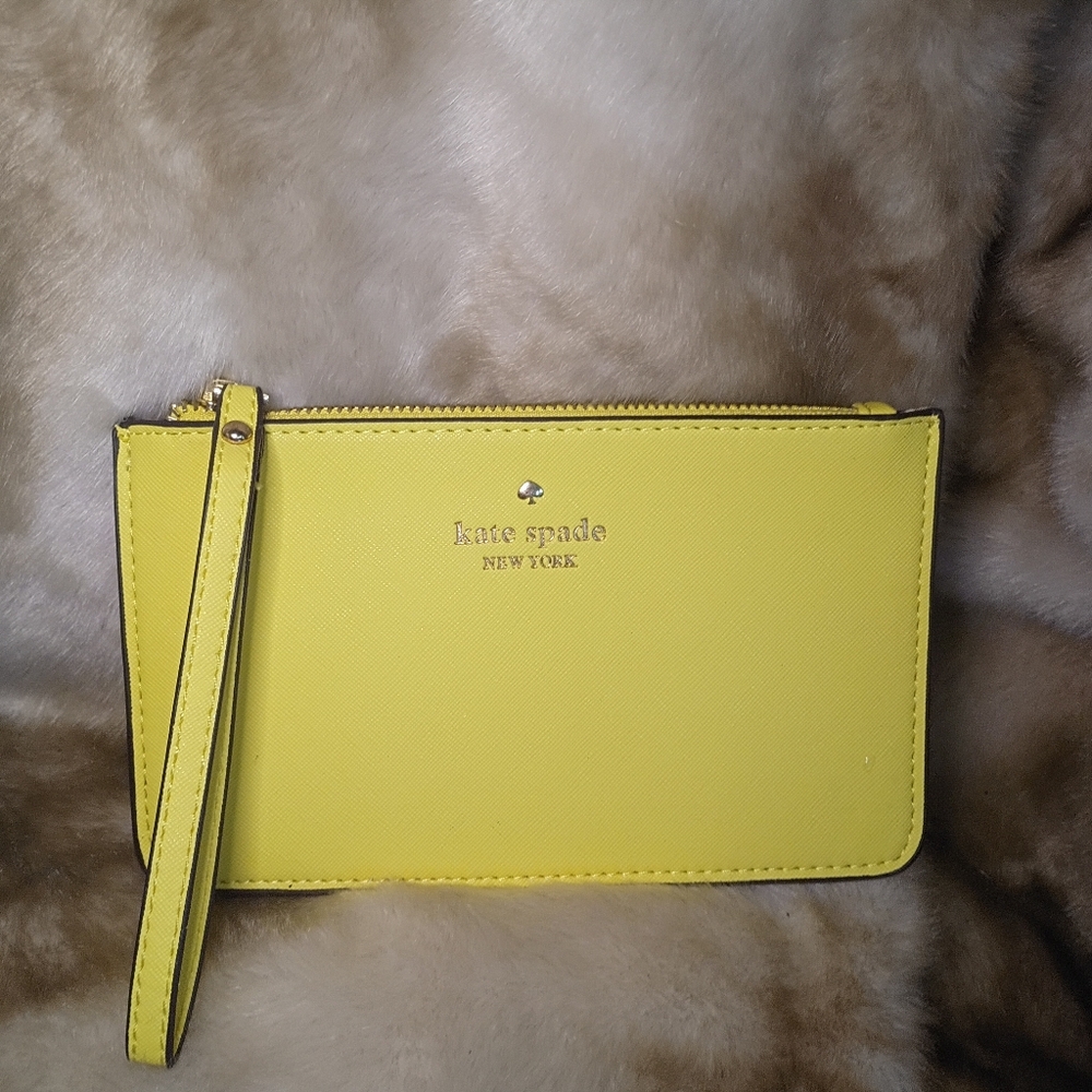 Kate Spade Spencer Lemon Yellow Wristlet Purse Bag - New Without Tags